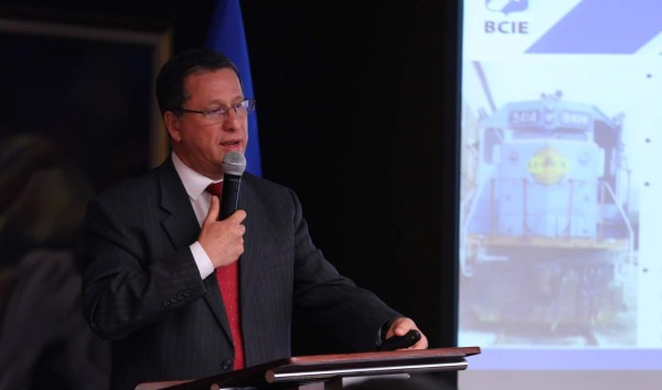 BCIE estudia esquema financiero para cubrir riesgos por bajo precio del café