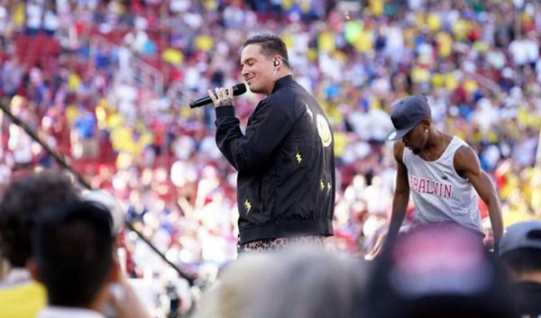 J Balvin aparece en la Copa América tras ser humillado por Alejandro Sanz