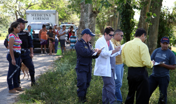 Dos amigos salen a una fiesta y aparecen muertos