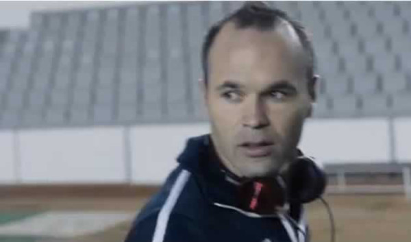 Vídeo: Andrés Iniesta debuta como actor en '¿Quién mató a Bambi?'