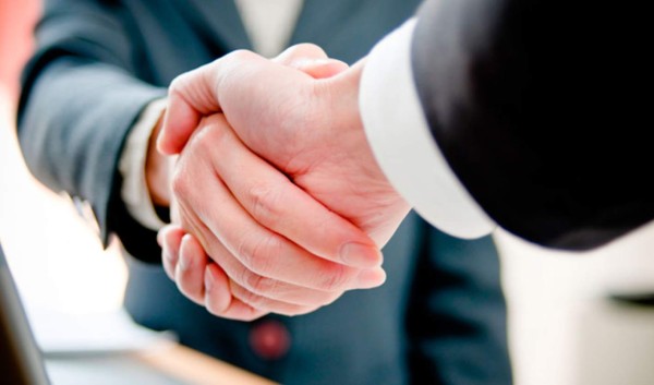 Fusiones globales superan a 10 economías de AL