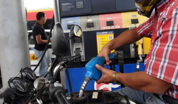 Medidas de ahorro de combustible estarán vigentes a partir del viernes