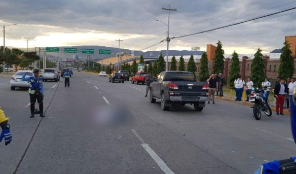 Estudiante de enfermería muere atropellada frente a la Unah