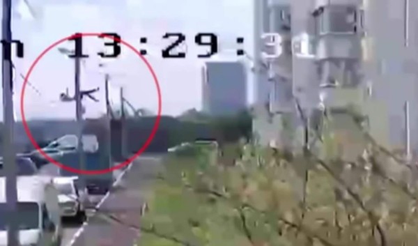 Joven ruso sobrevive a una caída desde un edificio de 14 pisos