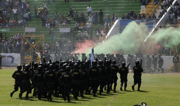 Juan Orlando Hernández da inicio a la 'Operación Morazán'