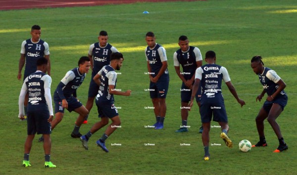 Selección de Honduras jugará en Sudamérica previo a la Copa Oro