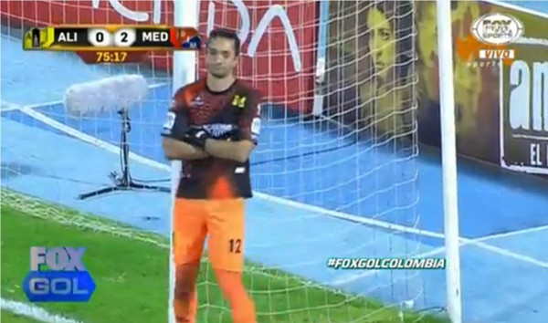 Video: Portero chapín se negó a detener penal en Colombia