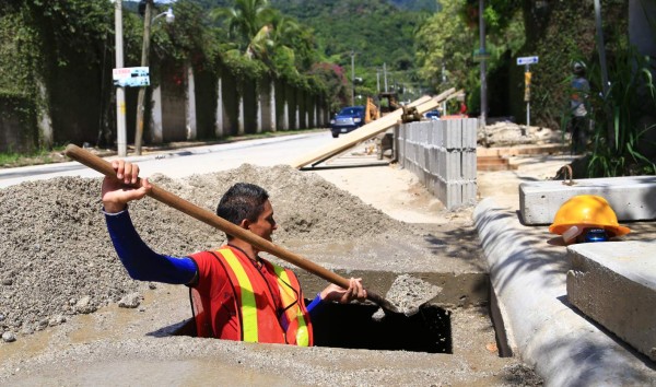 Ejecutan tres grandes obras de servicio básico en San Pedro Sula