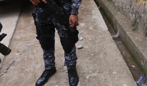 Encapuchados asaltan tienda y roban más de 100 mil lempiras en Santa Bárbara  