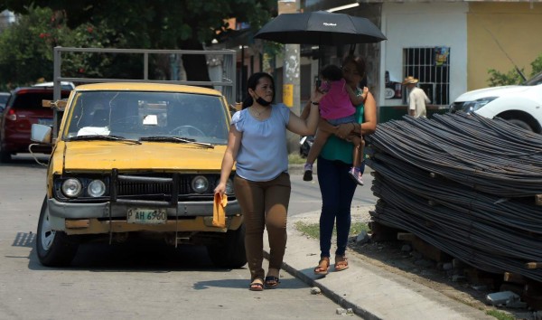 Sampedranos se relajan en el uso de mascarilla ante baja de casos de covid