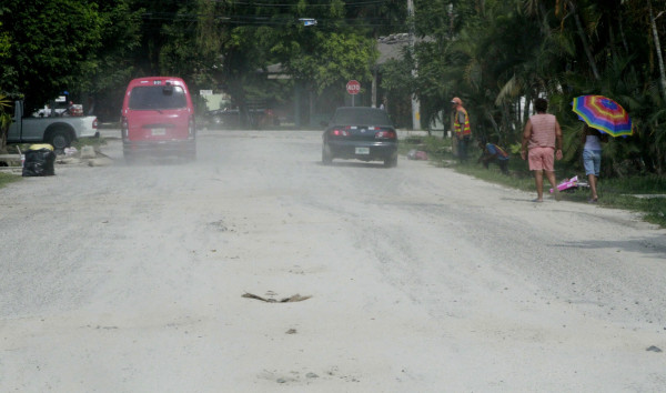Se quejan por mal estado de calles
