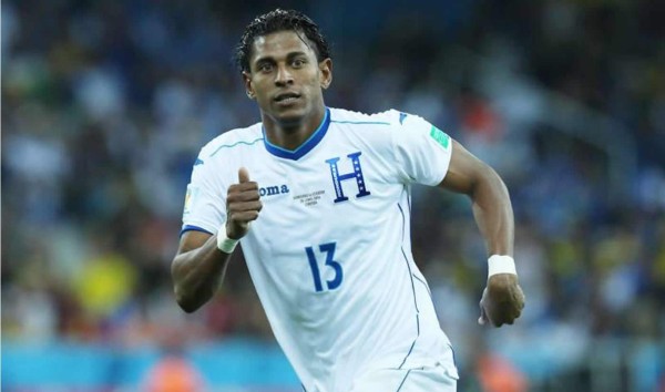 Carlo Costly se iría al Aris Salónica de Grecia