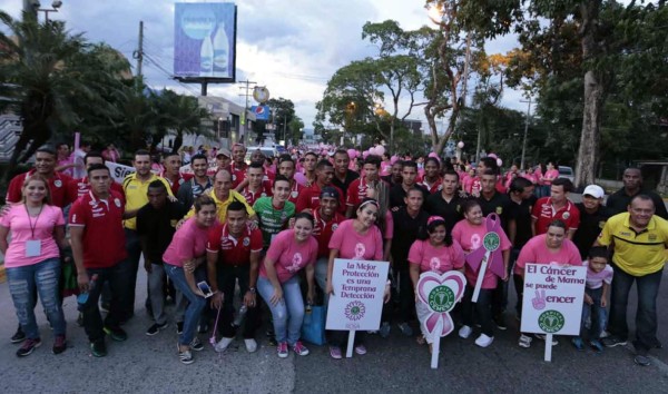 Marathón y Real España, unidos contra el cáncer de mama