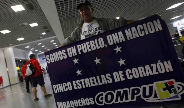 Catrachos hacen vibrar Porto Alegre