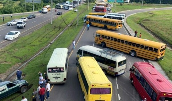 Anuncian paro nacional de transporte público a partir del lunes en Honduras