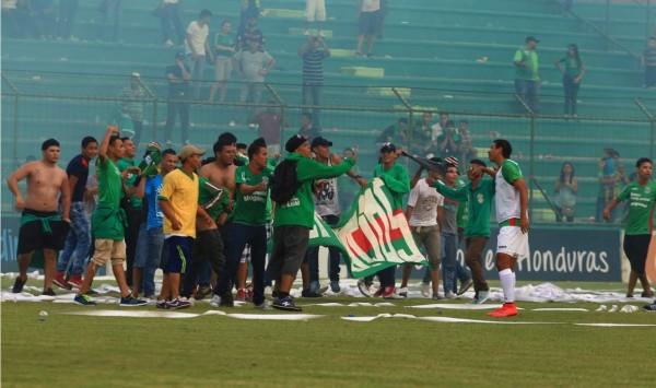Se repitió la invasión de cancha en el Yankel Rosenthal