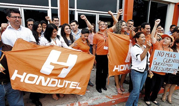 Empleados de Hondutel en paro de labores por crisis financiera