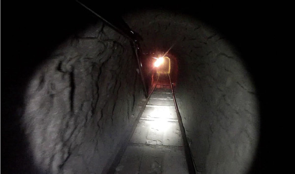 Narcotúnel encontrado entre frontera de EUA y México era del Chapo Guzmán