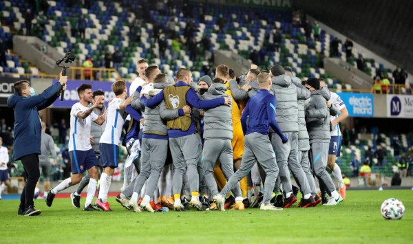 Eslovaquia será rival de España en la Eurocopa a jugarse en 2021. Foto AFP