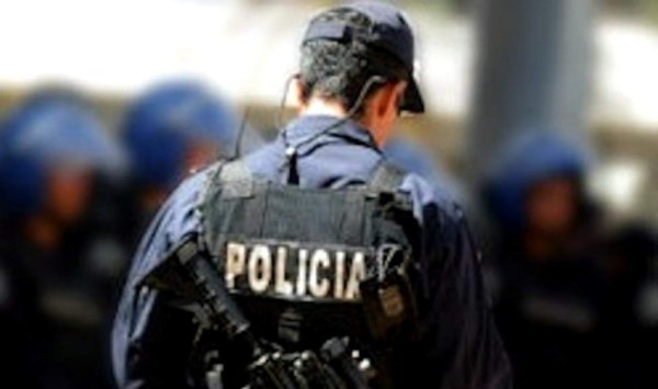 Condenan a policía por detención ilegal de holandés