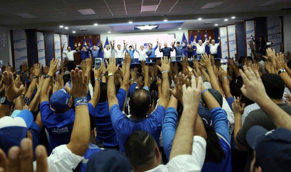 Solo cuatro partidos políticos de 10 publican sus finanzas