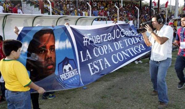 Homenaje a Juan Carlos García en Villanueva