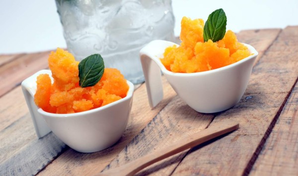 Dulce helado de mandarina