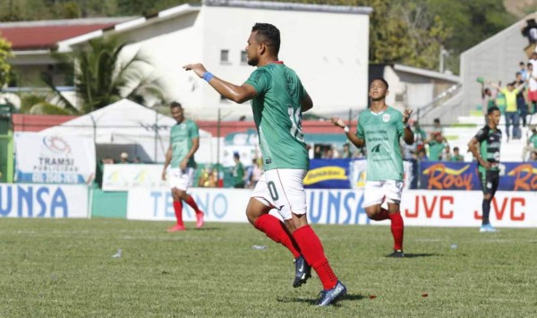 Video: El golazo de Mario Martínez que abrió el marcador en el Marathón - Platense