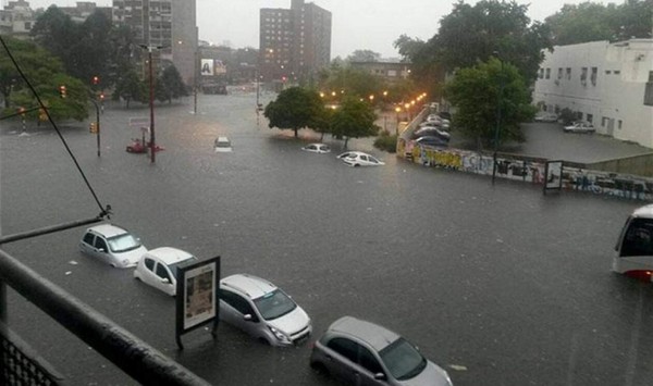 Montevideo registró la peor tormenta en 50 años