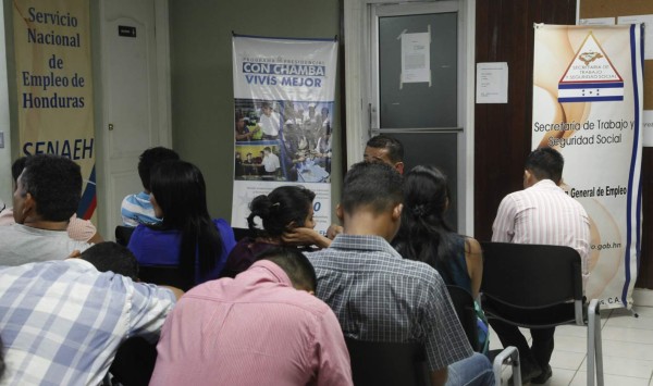 Unos 20,000 empleos más habrá por la Navidad en la zona norte