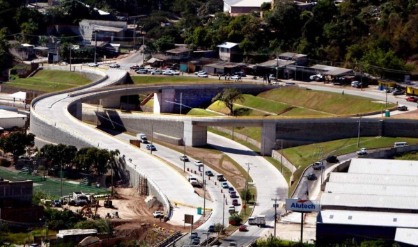 Solo el 21% de la inversión pública se ejecutó en el primer semestre de 2015