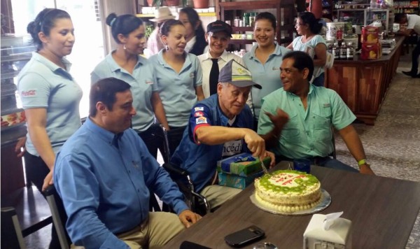 Chelato Uclés: 'Cumplo más años que los de la Liga Nacional”