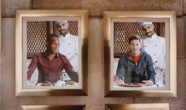 El crack argentino del Barça, Lionel Messi, en la cómica publicidad con el delantero marfileño del Chelsea, Didier Drogba. Foto YouTube.