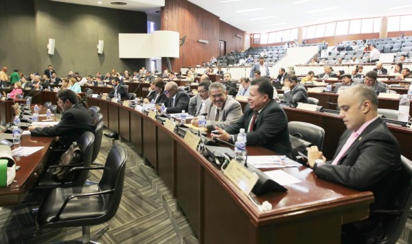 Aprueban fondos para Conatel