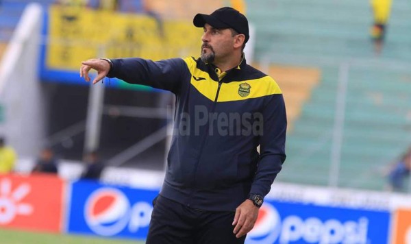 'Tato' García sobre Vargas: 'No sé si es falta de huevos o son intereses'