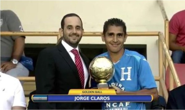 Jorge Claros gana el Balón de Oro de la Copa Centroamericana