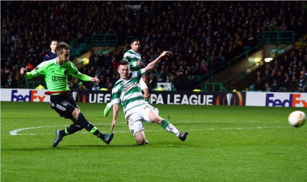 El Celtic y Emilio Izaguirre, eliminados por el Ajax de la Europa League