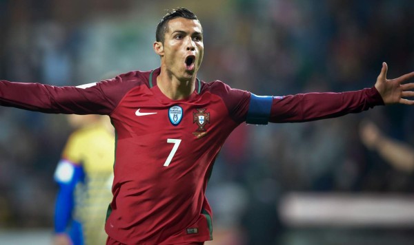 Cristiano marcó el doblete más rápido en la historia de eliminatorias