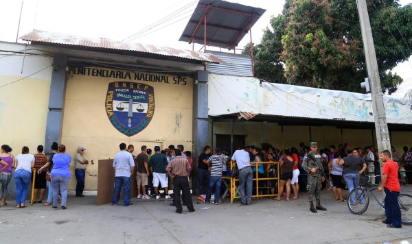 Seguridad desintegrará grupos criminales dentro de presidios