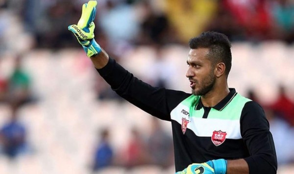 Compañero de Jerry Bengtson fue arrestado por fotografiarse con mujeres sin velo