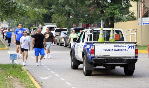 Sampedranos salen a las calles a bailar zumba