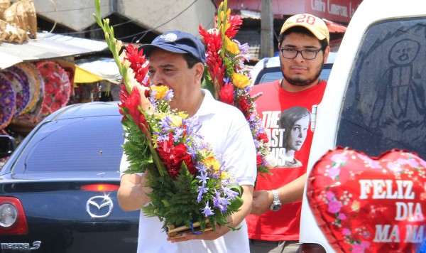 Día de la Madre dinamiza comercio en San Pedro Sula