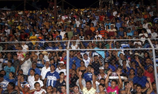 El Honduras Progreso golea al Juticalpa y es de Primera División