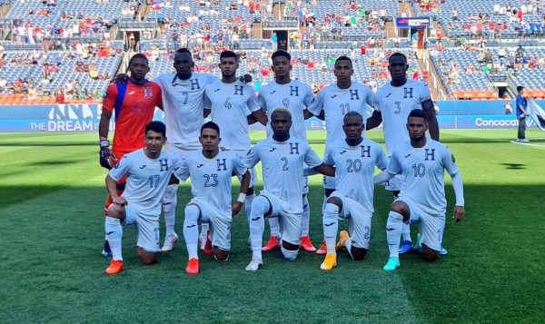 El 11 titular de la selección de Honduras que enfrenta a EUA. Foto Fenafuth.