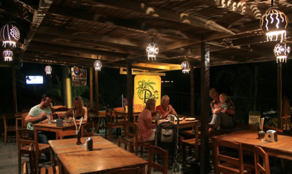 Noches de luna y fiesta