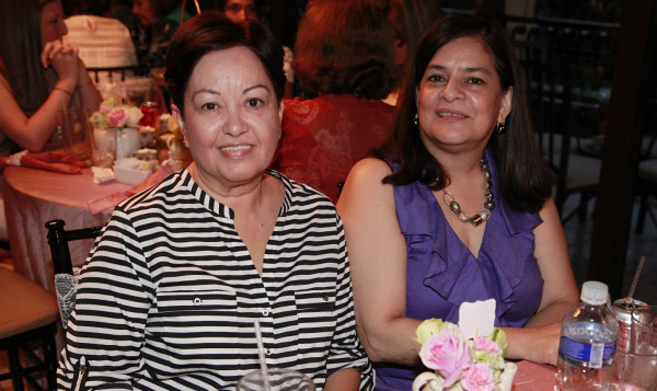 Fiestas para Claudia Colindres