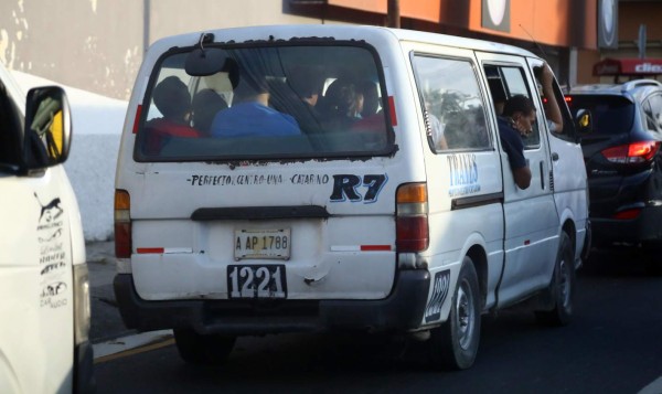 El 80% de la flota de buses urbanos está en mal estado