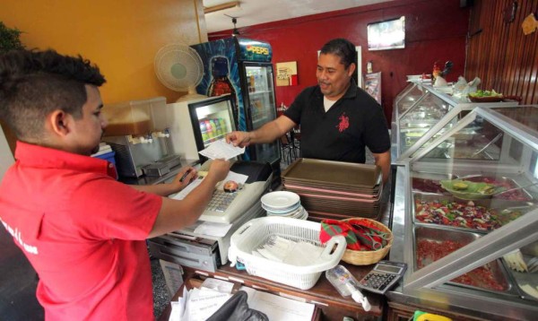 Estado deja de captar 27,000 millones de lempiras por la evasión fiscal