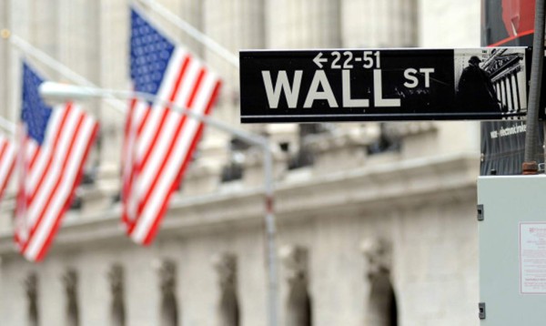 Wall Street cierra con ganancias y el Dow Jones sube un 0,83 %