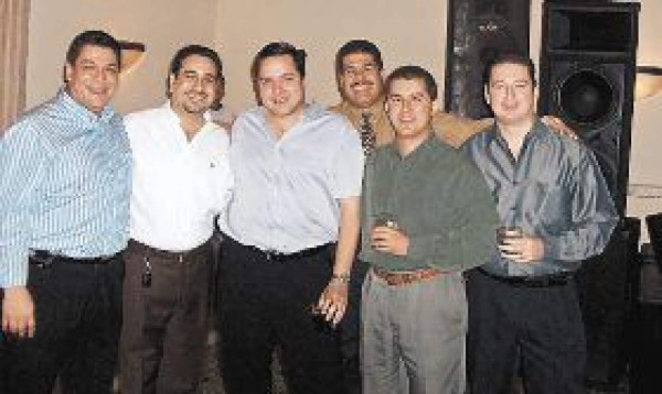 Noche de remembranzas